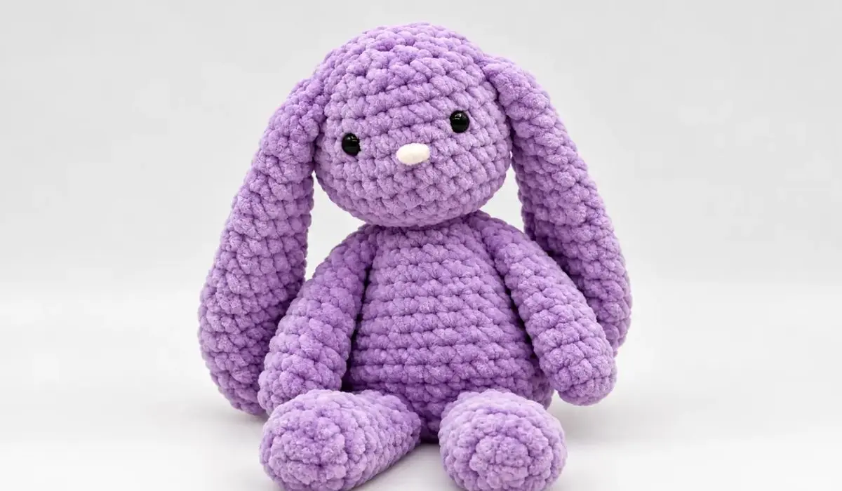 free-no-sew-bunny-amigurumi-pattern.webp